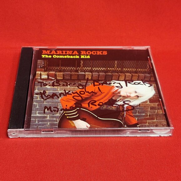 Marina Rocks The Comeback Kid CD Signed 2013 - Picture 3 of 8
